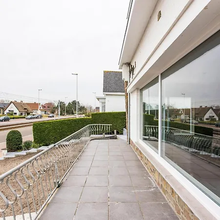 By The Sea In Belgium With Sunny Terrace, Cleaning Included Koksijde